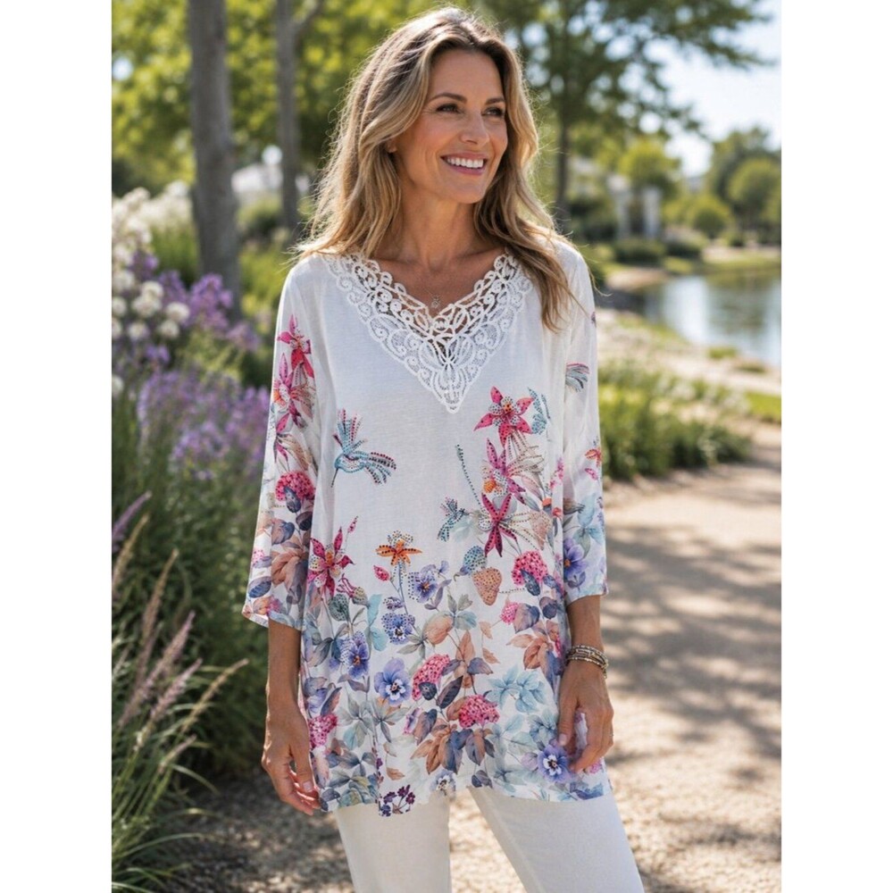 NWT White Floral Humming Bird Lace-Trim Botanical Colorful Spring Tunic Top